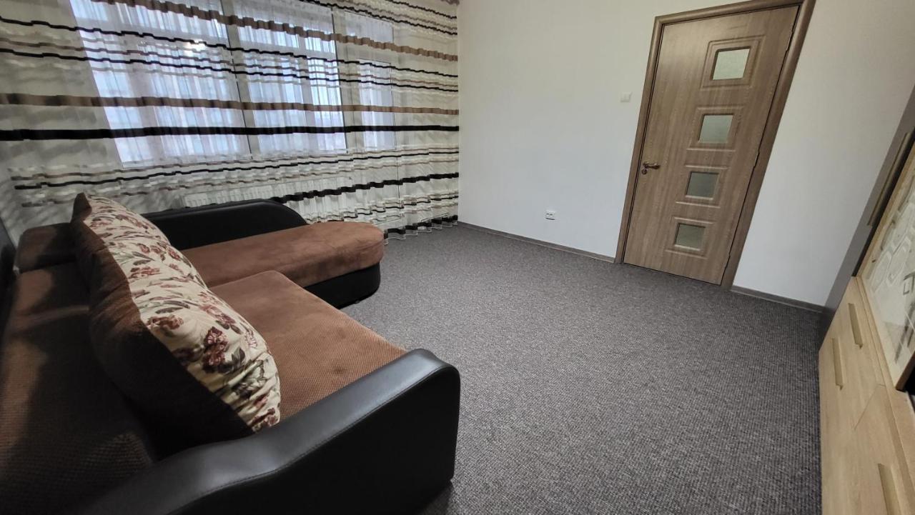 Apartament Navi Onesti Eksteriør billede