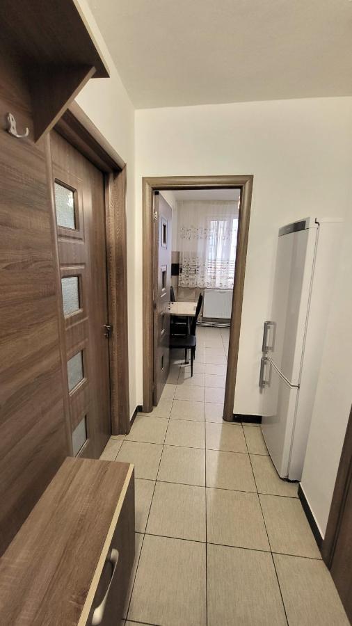 Apartament Navi Onesti Eksteriør billede